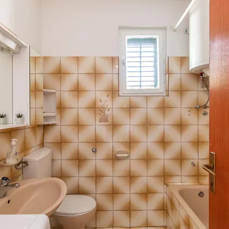 Classy In With Patio Apartman *